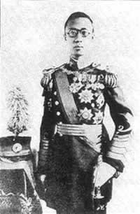 偽滿實行帝制，溥儀又當皇帝（1933-1945）